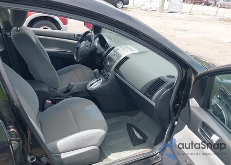 2010 Nissan Sentra 2.0S из США, поврежденный, VIN 3N1AB6APXAL621668